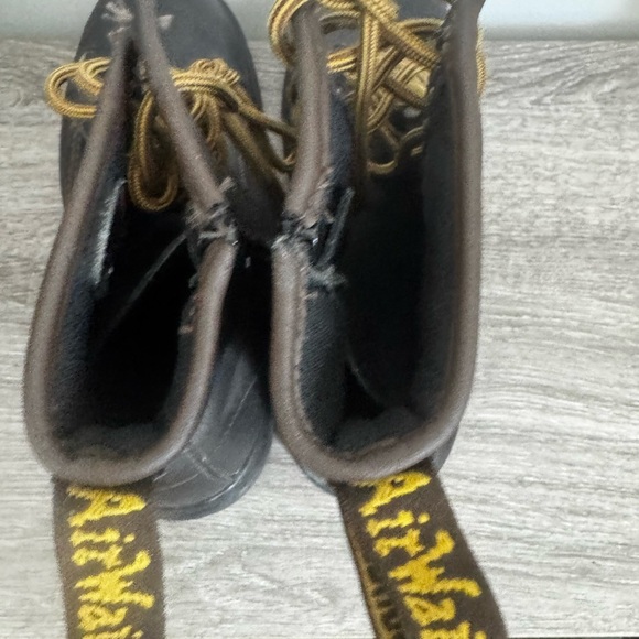 Dr. Martens 1460Y Leather Boots Brown LaceUp Men’s 6 Women’s 7 JY004 SH08V Fall - Picture 6 of 8